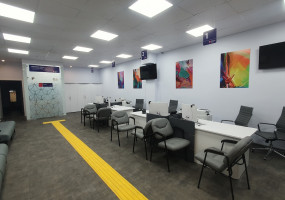 проектируем и изготавливаем кассы для банков, а также офисную мебель.