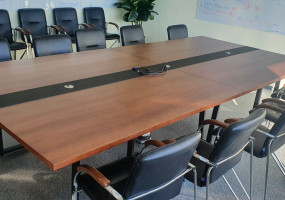 Конференц столы любого размера