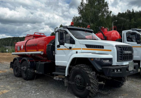 АТЗ-10 на шасси Урал