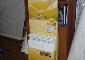 торговые стойки