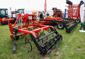 Культиватор виноградниковый межкустовой обработки РОСИЧ КВ-3 производства БДТ-АГРО