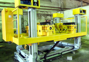 Скатоподъёмник предназначен для замены неисправных колесно-моторных блоков (КМБ) и колёсно-редукторных блоков (КРБ) у тягового подвижного состава (ТПС) как с опорно-осевым, так и опорно-рамным подвешиванием тяговых двигателей.