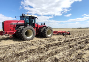 Плуг чизельный ПЧП со стойкой параплау производства БДТ-АГРО