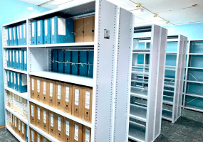 Стационарный полочный металлический стеллаж 