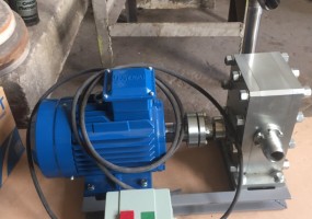 Станция перелива углекислоты СПУ10/50Т (транспортного исполнения)