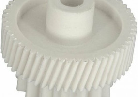 Шестерня (шестеренка) из полимеров