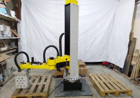 Робот укладчик бутылок на паллету 