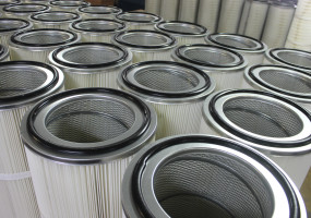 Производство воздушных фильтрующих элементов на фабрике фильтров "BaltiK."