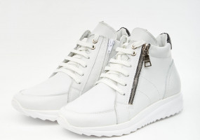 Зимние женские кроссовки