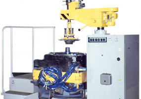 Станок для притирки фланца к валу тягового электродвигателя элекропоездов