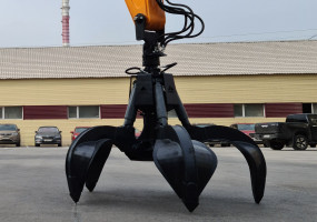 5-челюстной грейфер на перегружатель Yonggong-Borus от завода "Борус"