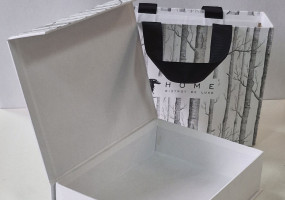 коробка магнитная в футляре griffelbox.ru для подарков