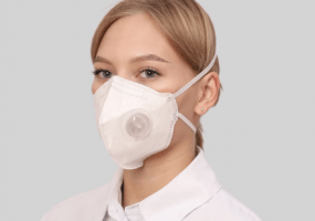 МИРА МК1 – РЕСПИРАТОР (ПОЛУМАСКА ФИЛЬТРУЮЩАЯ) ОДНОРАЗОВАЯ, СКЛАДНАЯ, ДВУХПАНЕЛЬНАЯ Класс защиты: FFP1 Клапан выдоха: Есть Использование: Одноразовая NR