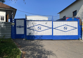 Въезд на территорию производственной базы