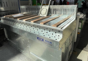 Стол шлифовальный с аспирацией AIRTECH TS - выставочная деятельность