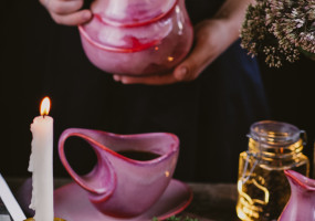 Чайник 750мл, кружка Лютиэн 300мл, блюдце круглое, Молочник 80мл серия Поцелуй Арвен