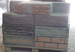 Разные фактуры готового блока