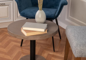 Модный бетонный столик