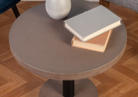 Бетонный столик на заказ