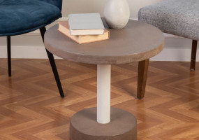 Бетонный столик для кафе