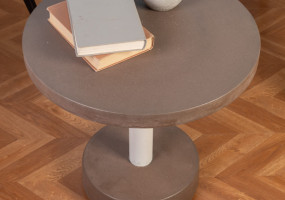 Бетонный столик для офиса