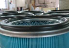 Производство воздушных фильтрующих элементов на фабрике фильтров "BaltiK."