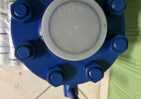 Кран шаровой дроссельный КШД 80х21 (Ø 114) предназначен для эксплуатации в климатических условиях УХЛ категории размещения 1 по ГОСТ 15150-69. 80 – условный проход присоединяемой трубы 114х12мм. Рабочая среда: вода сточная нефтепромысловая, вода техническая, пресная, морская с содержанием примесей до 0,05% по объему и размерам твердых частиц не более 0,1 мм. 