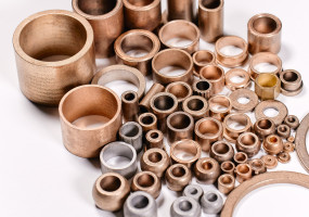 Высокоточные самосмазывающиеся подшипники скольжения из пористой бронзы и железографита.