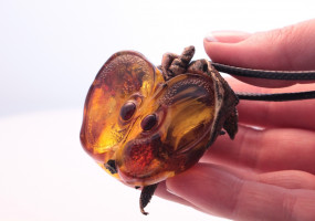 Янтарный Чиж