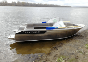 Алюминиевая лодка Тактика 460 DC Comfort