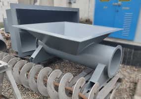 Винтовой (шнековый) конвейер