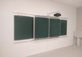 Рельсовая система с классной и интерактивной доской Skilo